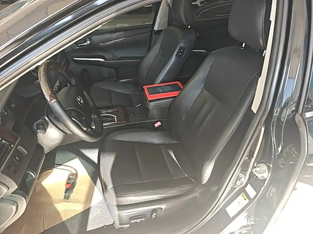 Toyota Camry — миниатюра 15