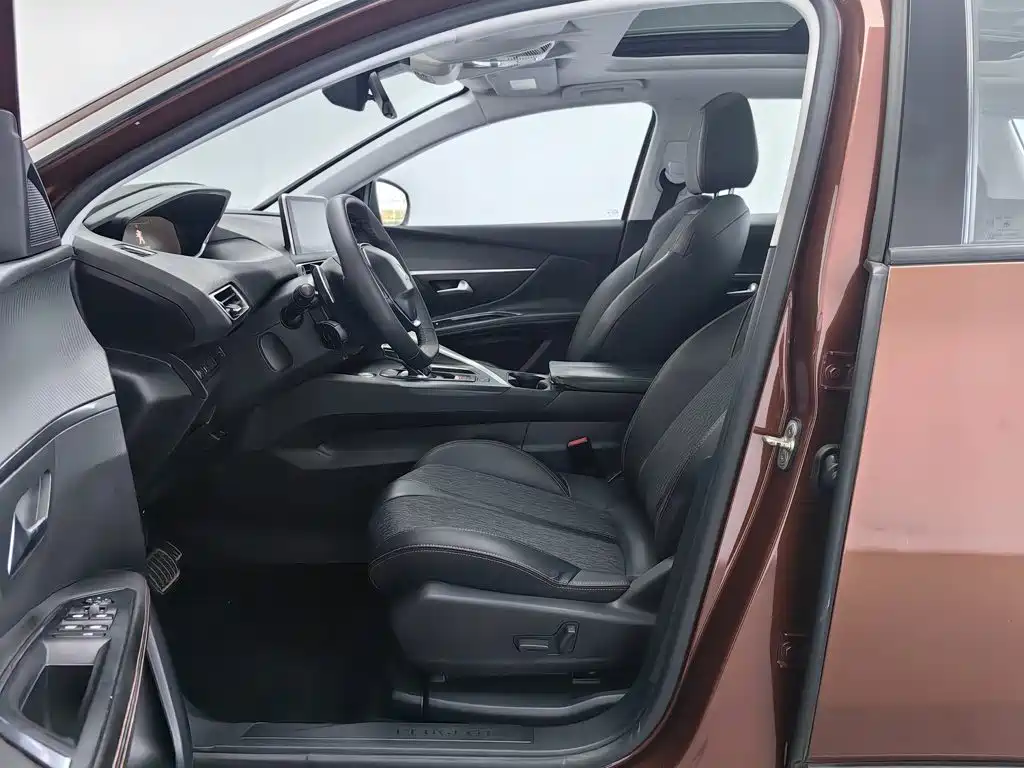 Peugeot 4008 — миниатюра 10