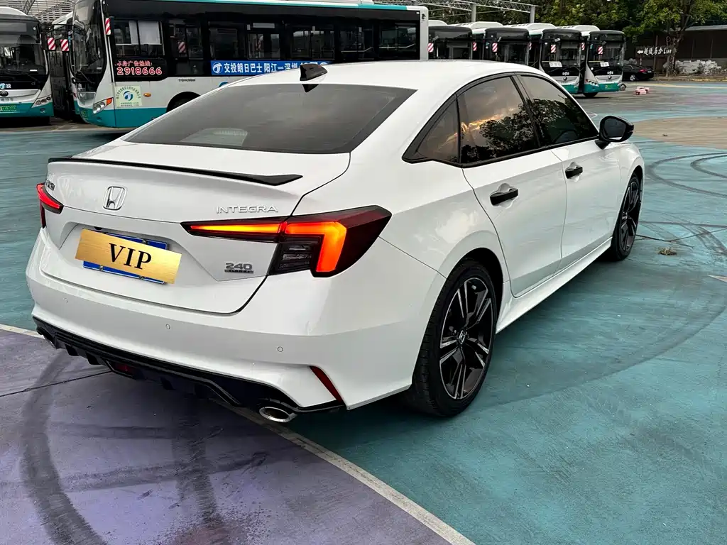 Honda Integra — миниатюра 4