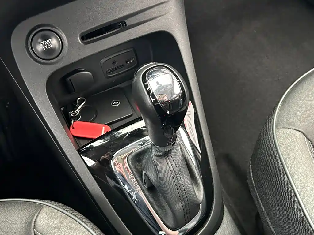 Renault Captur — миниатюра 10