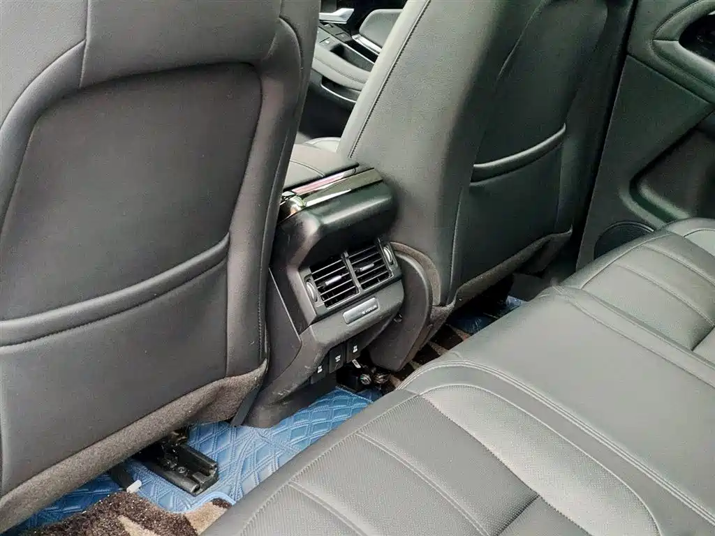 LAND ROVER RANGE ROVER AURORA