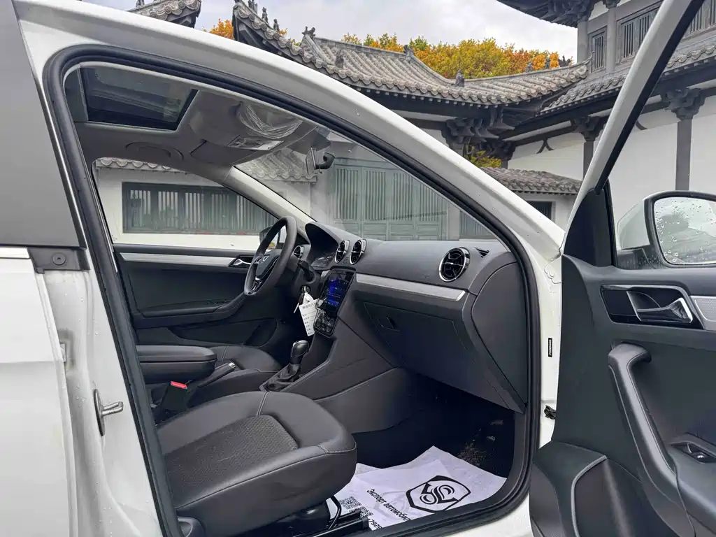 Jetta VA3 — миниатюра 10