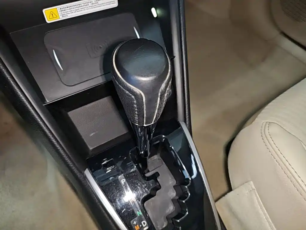 Toyota Yaris L — миниатюра 14