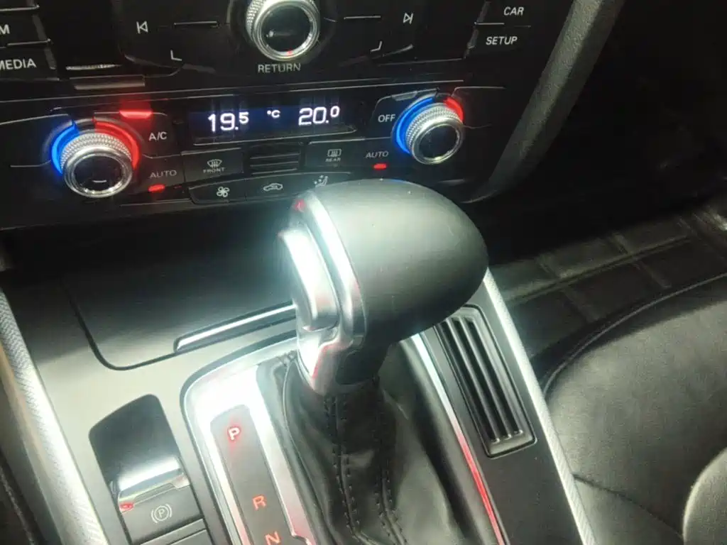 Audi A4L — миниатюра 14