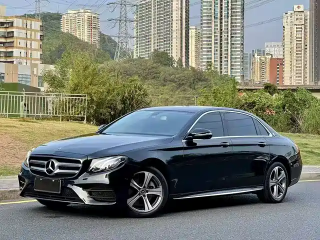 MERCEDES-BENZ E CLASS 2019