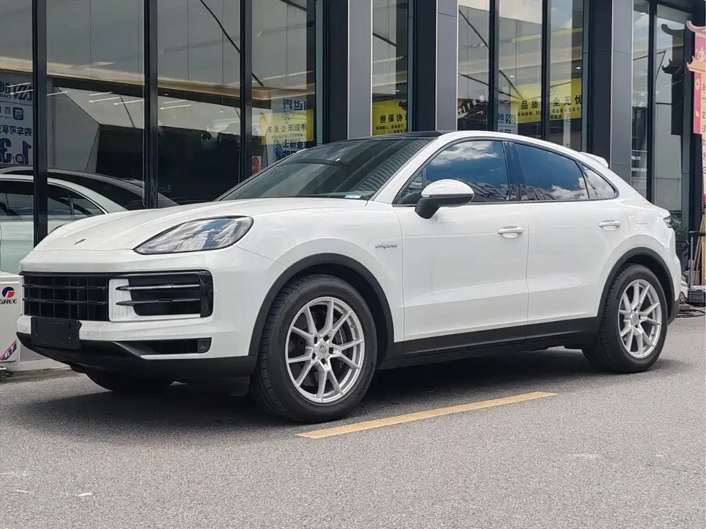 PORSCHE CAYENNE NEW ENERGY