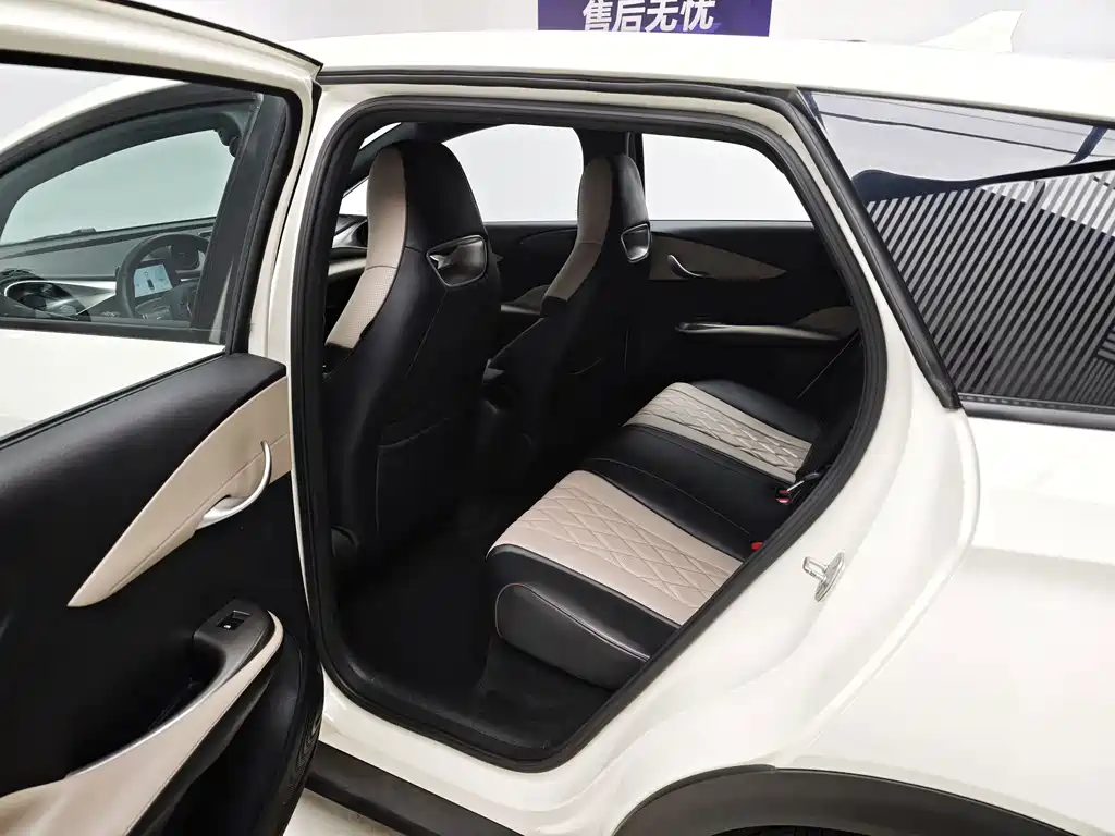 BYD Dolphin — миниатюра 17