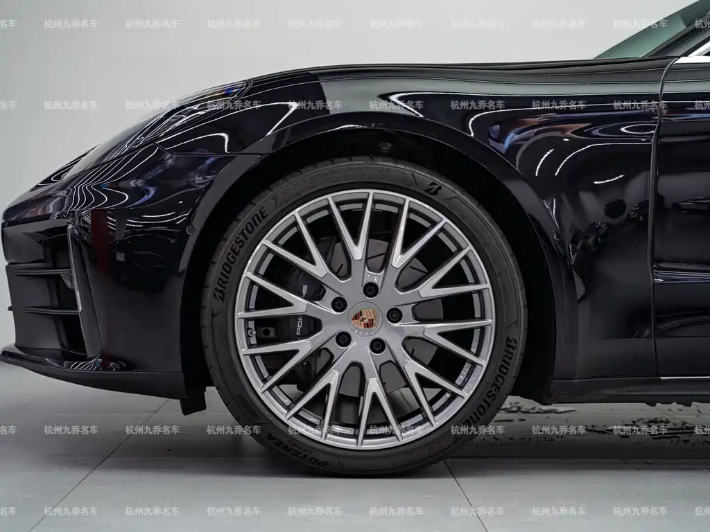 Porsche Panamera — миниатюра 9