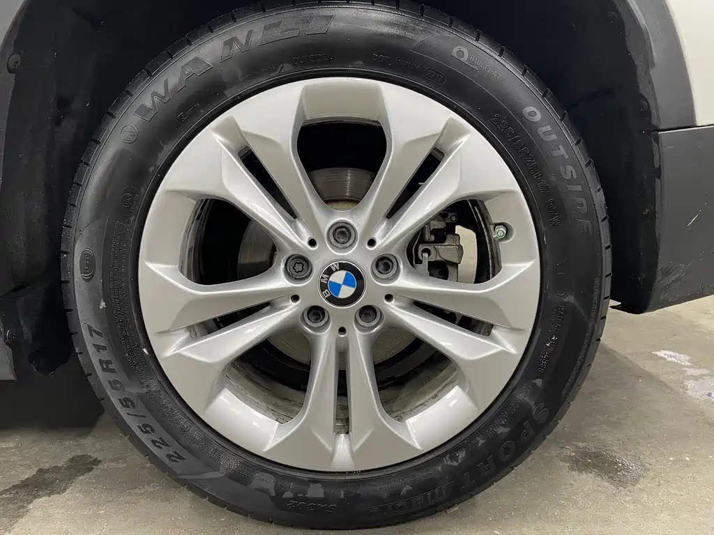 BMW X1 — миниатюра 8