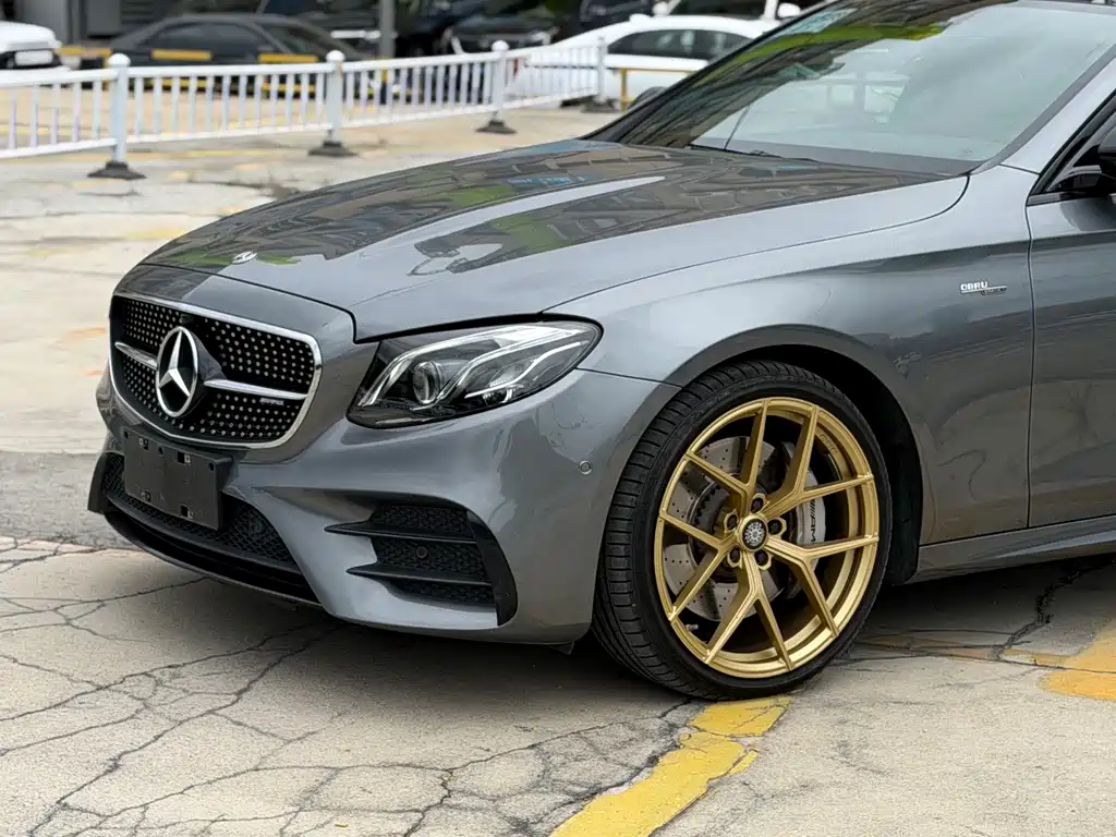 Mercedes-Benz E-Class AMG — миниатюра 4
