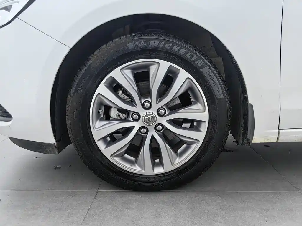 Buick Excelle — миниатюра 17