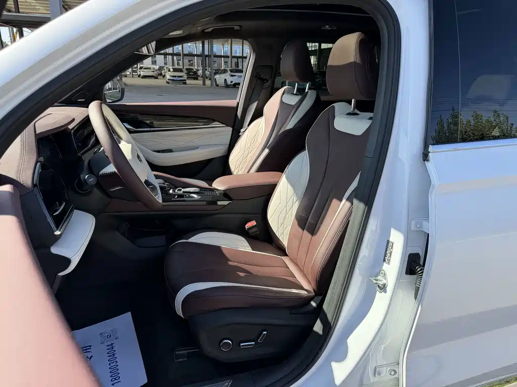 Geely Xingyue L — миниатюра 5