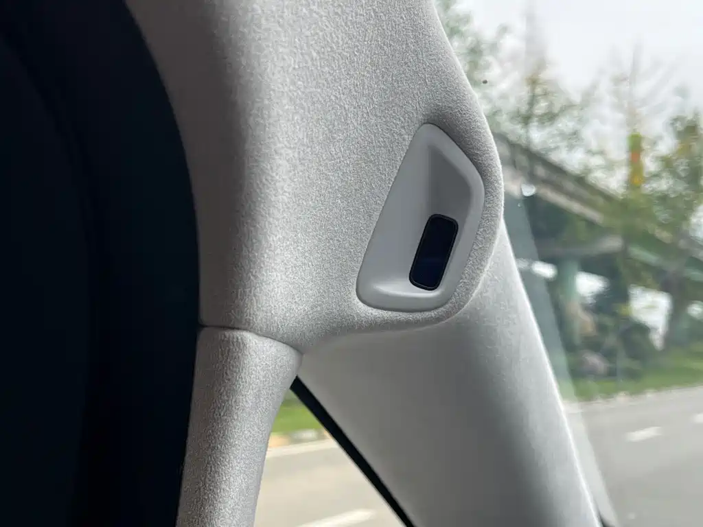 XPeng X9 — миниатюра 45