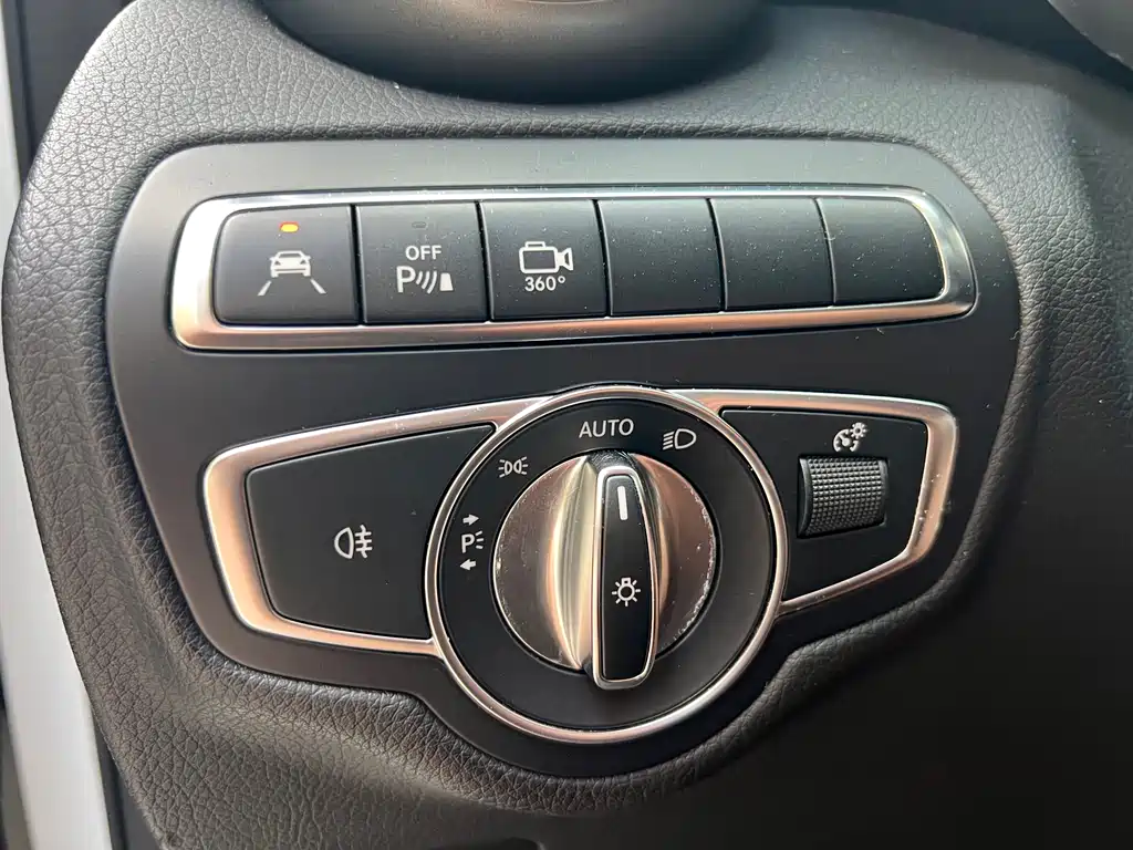 Mercedes-Benz GLC — миниатюра 14