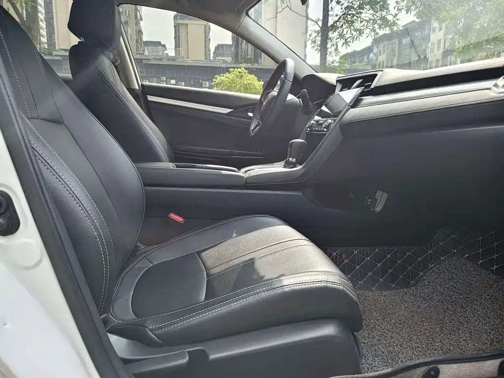 Honda Civic — миниатюра 6