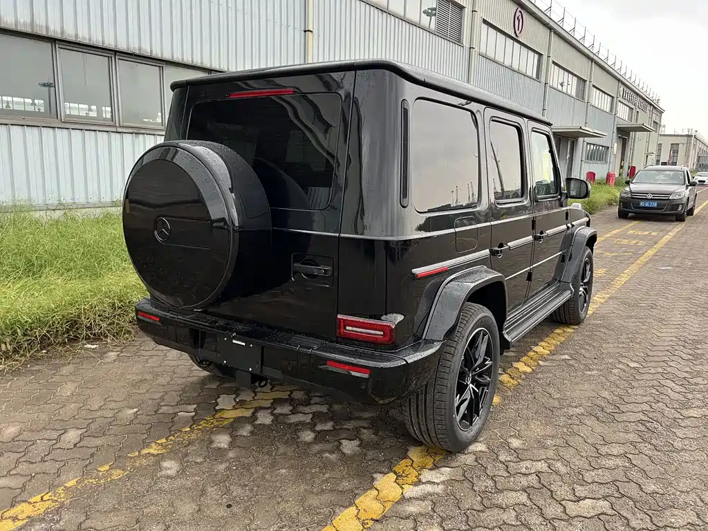 Mercedes-Benz G-Class — миниатюра 14