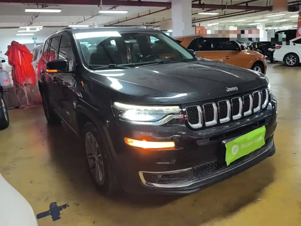 Jeep Grand Commander — миниатюра 4