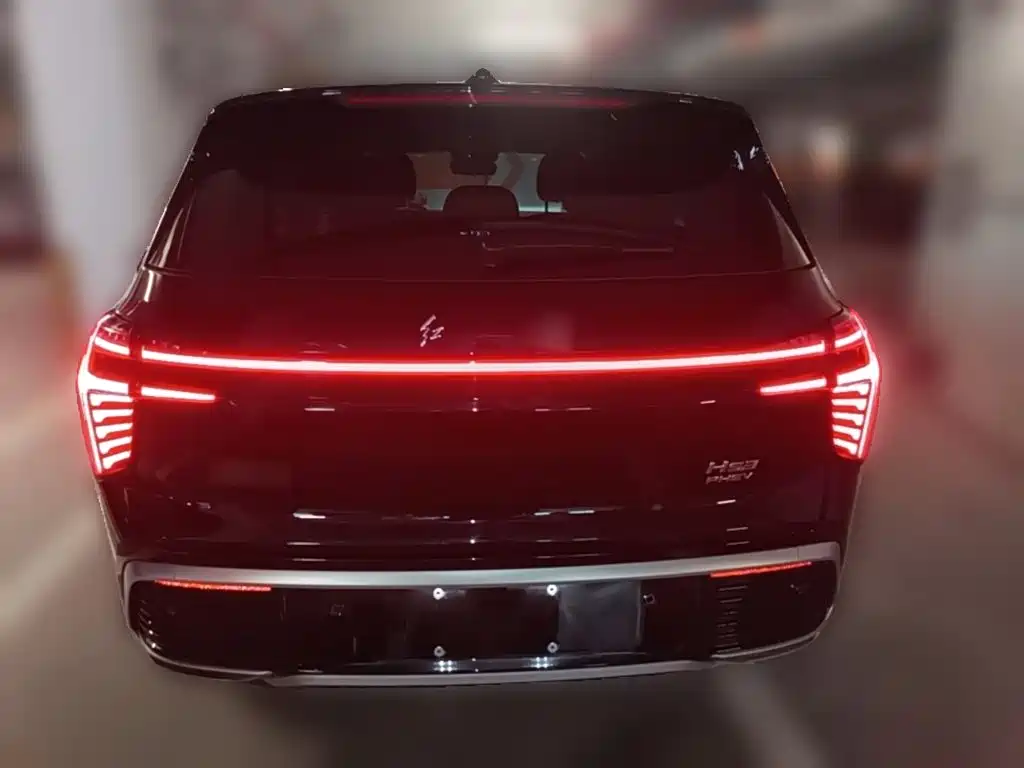 Hongqi Hongqi HS3 PHEV — миниатюра 8