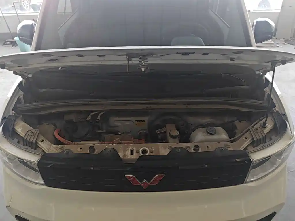 Wuling MINIEV — миниатюра 20
