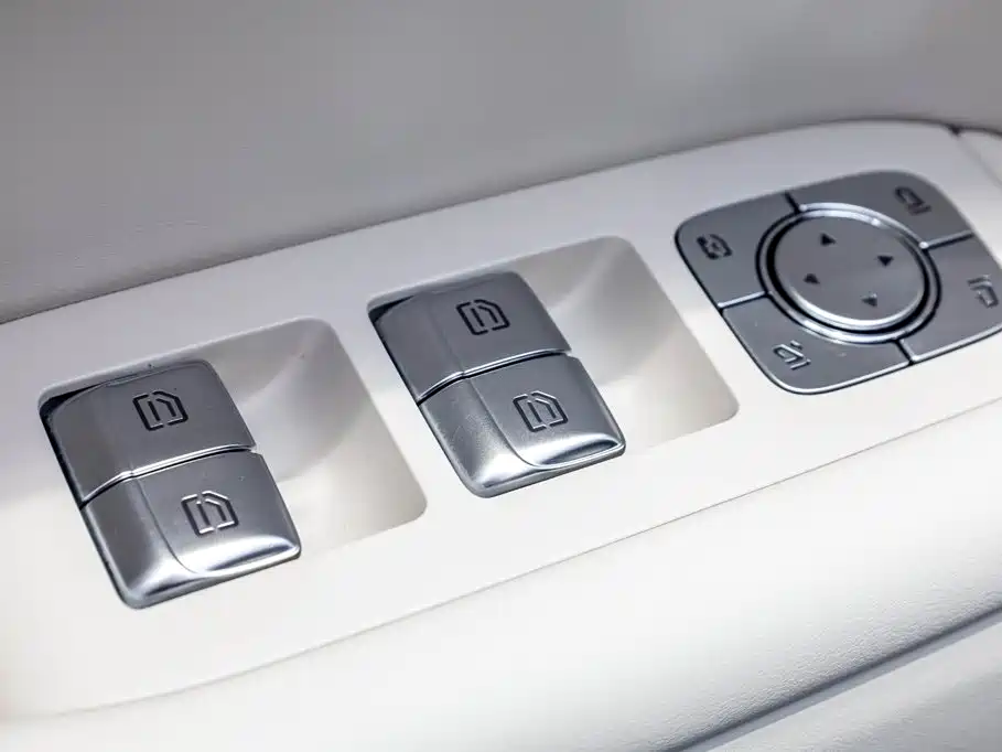 Li Auto Li L9 — миниатюра 15