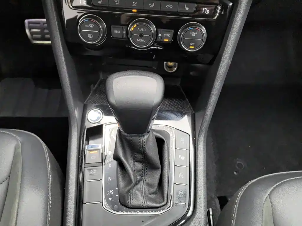 Volkswagen Tiguan L — миниатюра 13