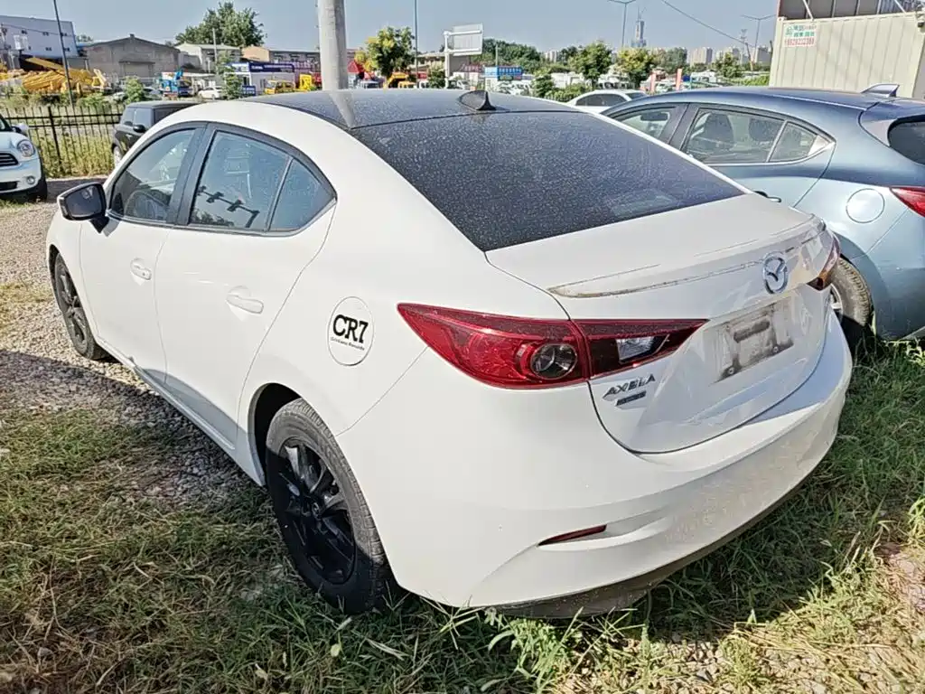 Mazda 3 Axela — миниатюра 5
