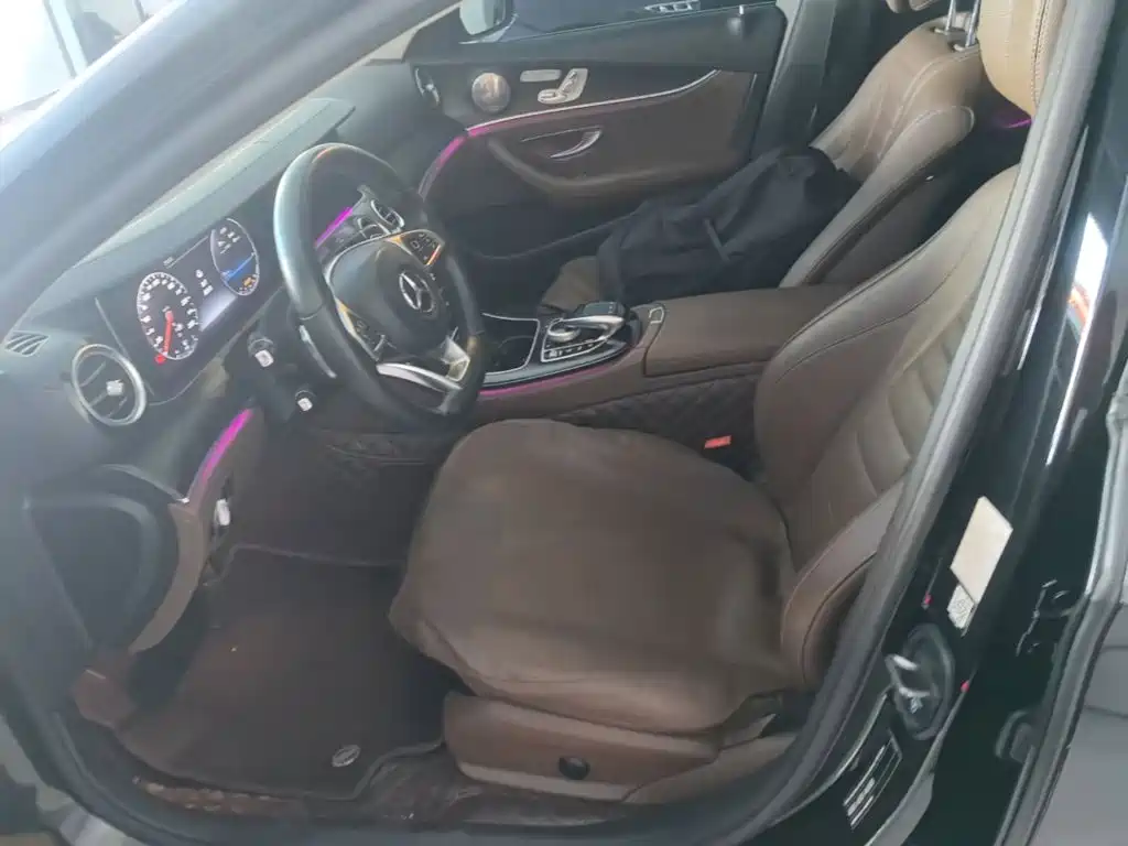 Mercedes-Benz E-Class — миниатюра 15