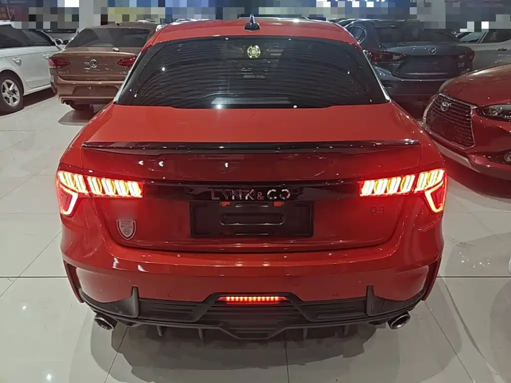 Lynk & Co 03 — миниатюра 6
