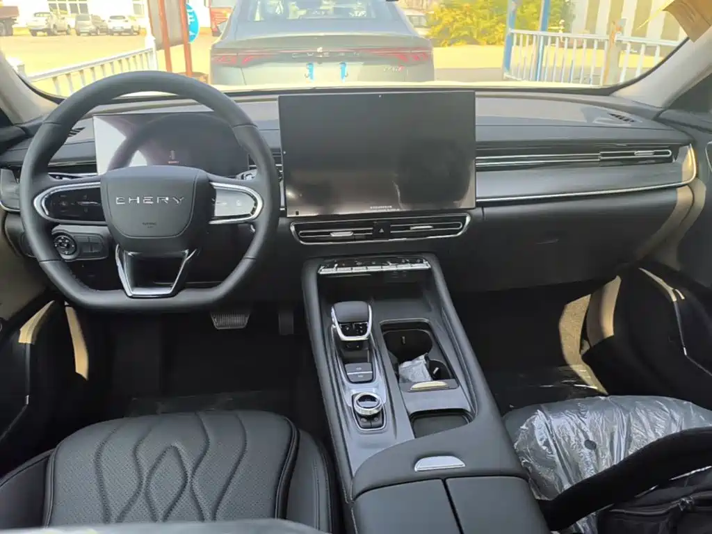 Chery Arrizo 8 PRO — миниатюра 10