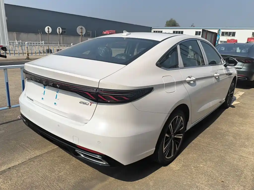 Chery Arrizo 8 PRO — миниатюра 7