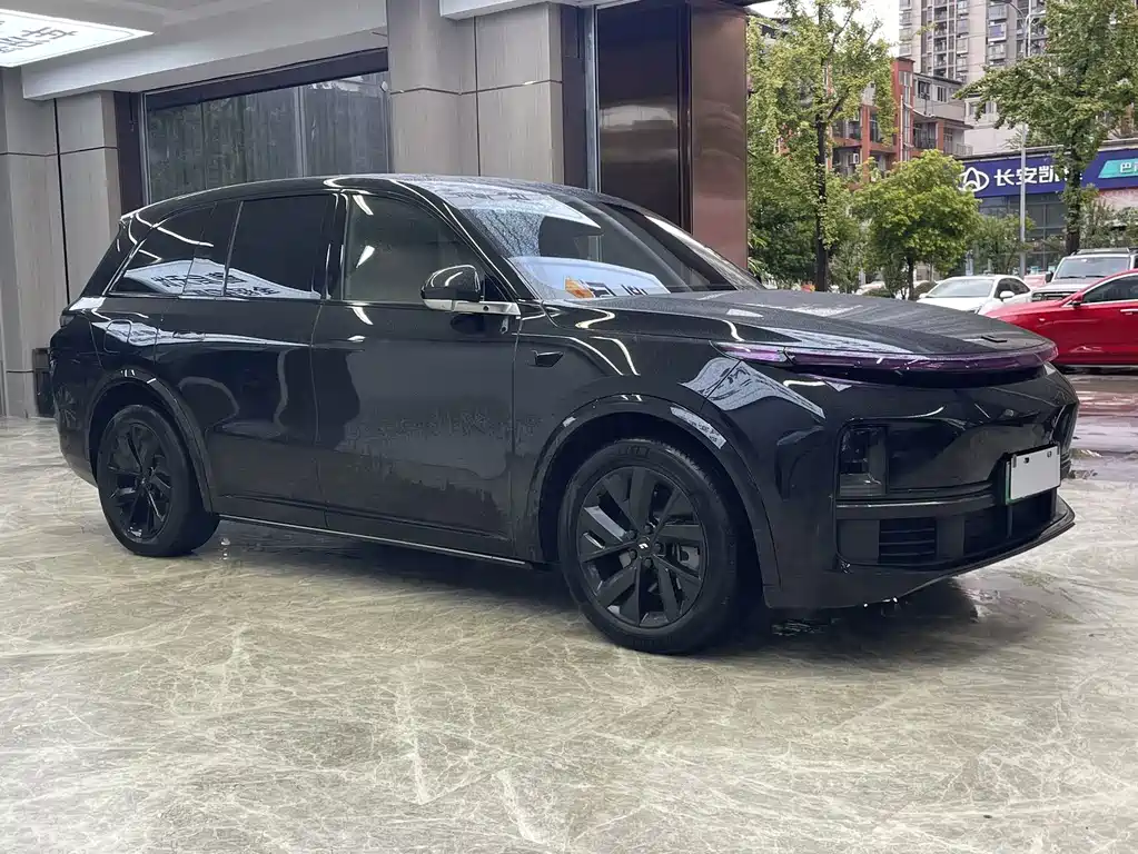 Li Auto Li L8 — миниатюра 3