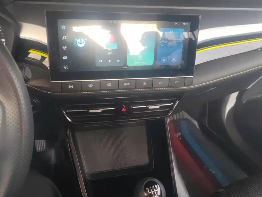 Roewe i5 — миниатюра 13
