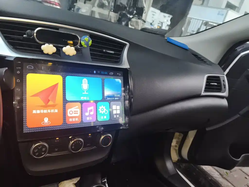 Nissan Sylphy — миниатюра 14