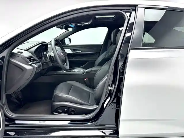 Cadillac CT4 — миниатюра 5