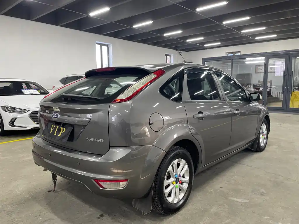 Ford Focus — миниатюра 4