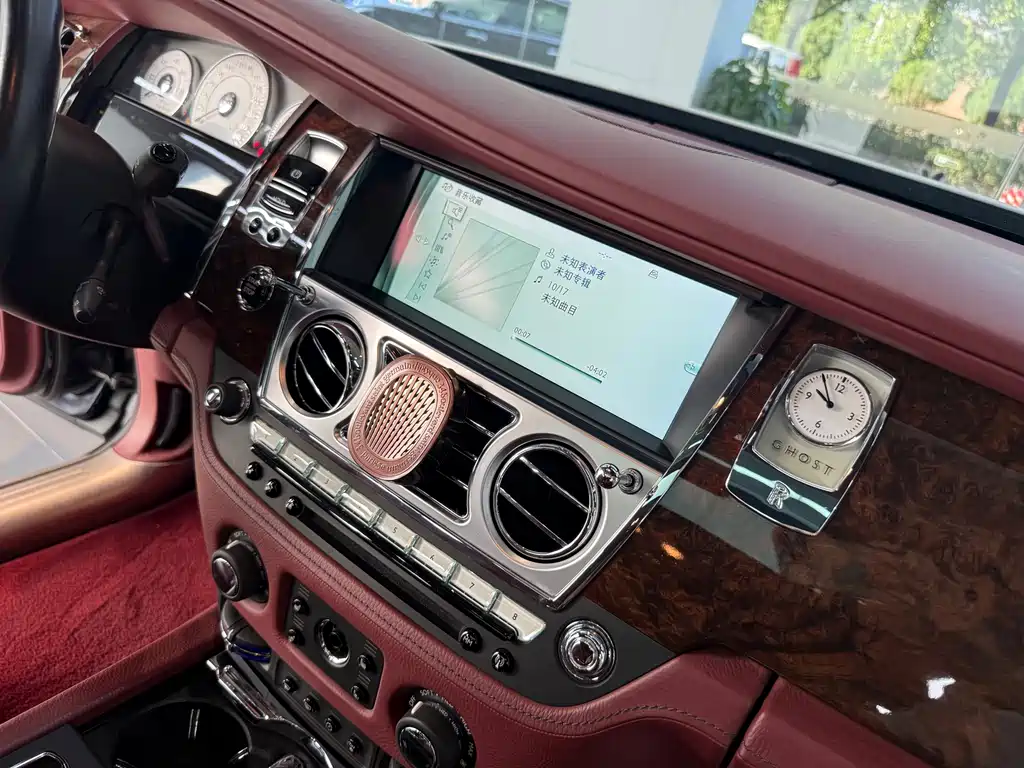 Rolls-Royce Ghost — миниатюра 15
