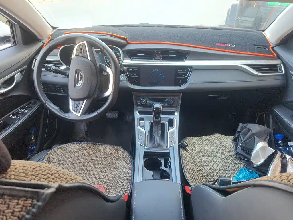 Geely Emgrand — миниатюра 5