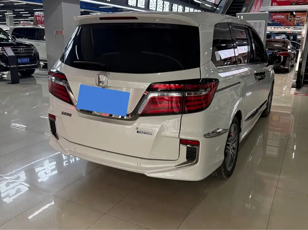 Honda Elysion — миниатюра 9
