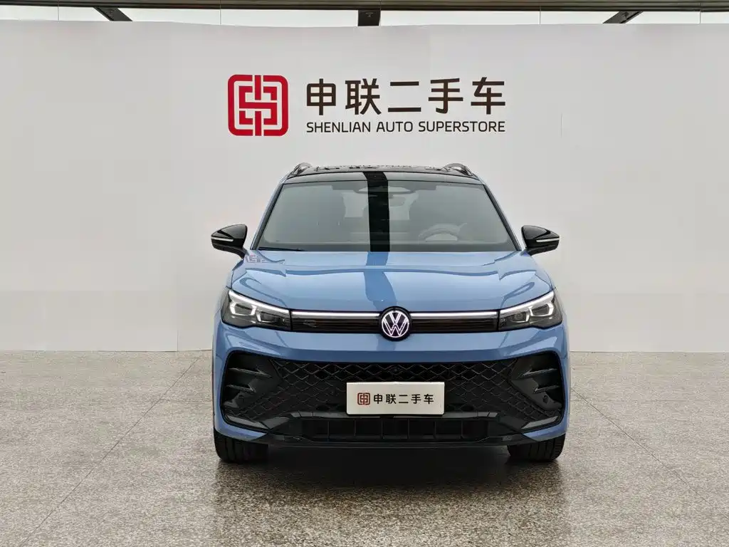 Volkswagen Tiguan L — миниатюра 2
