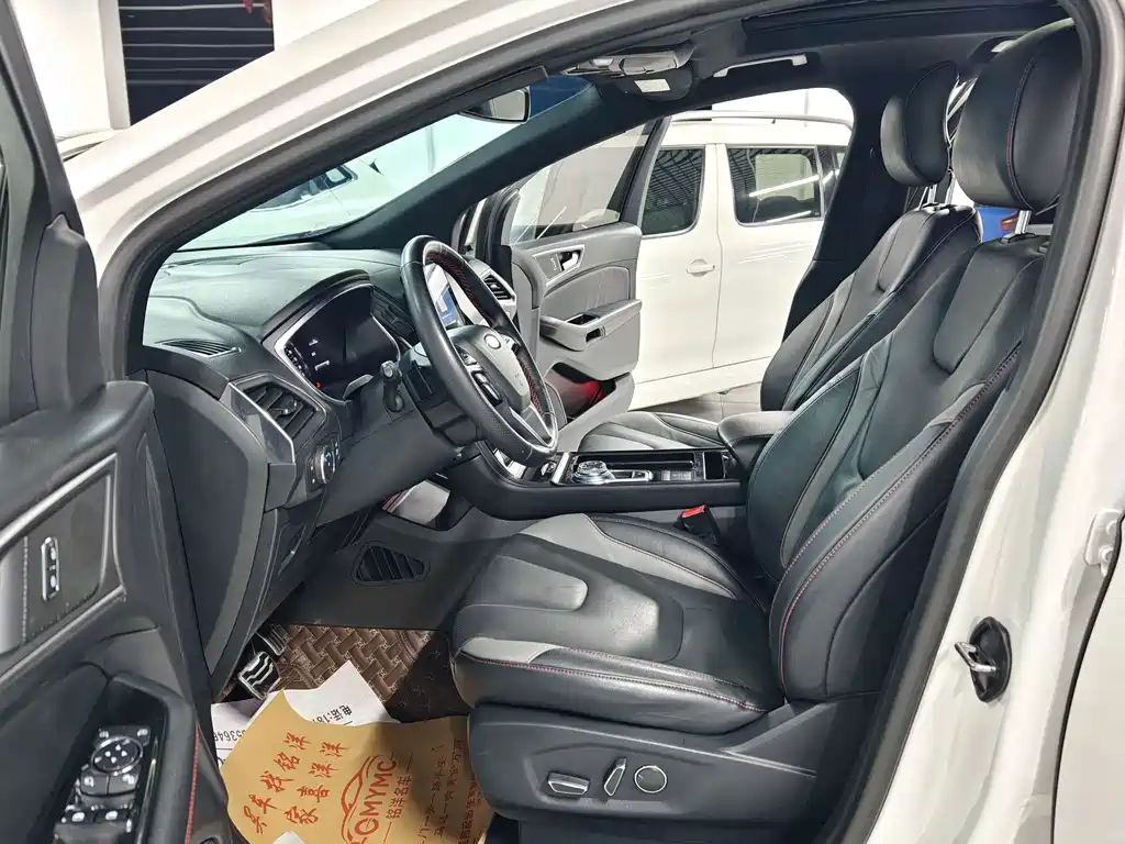 Ford Edge — миниатюра 5