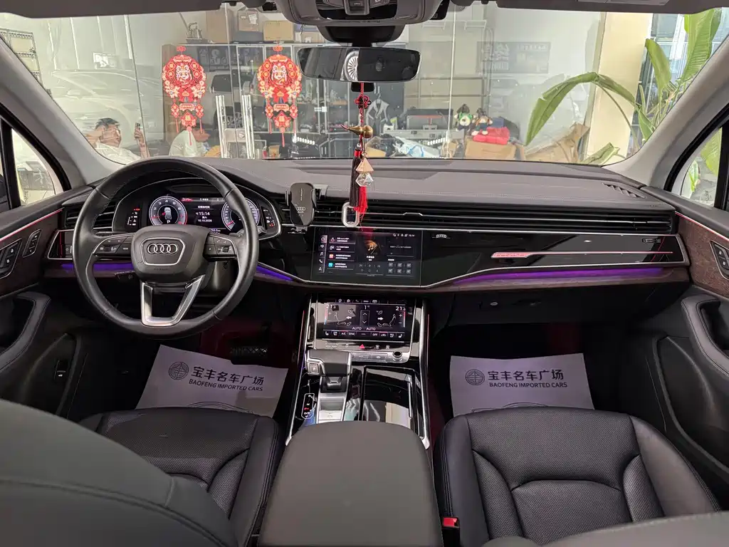 Audi Q7 — миниатюра 10