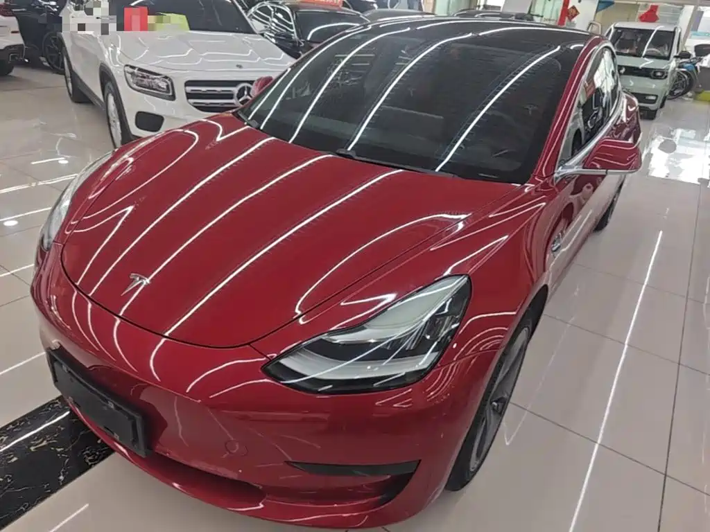 Tesla Model 3 — миниатюра 2