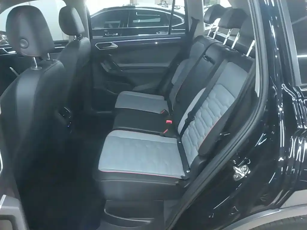 Volkswagen 途观L插电混动 — миниатюра 17