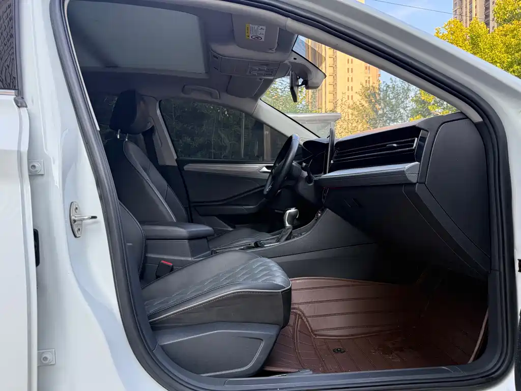 Volkswagen Sagitar — миниатюра 16