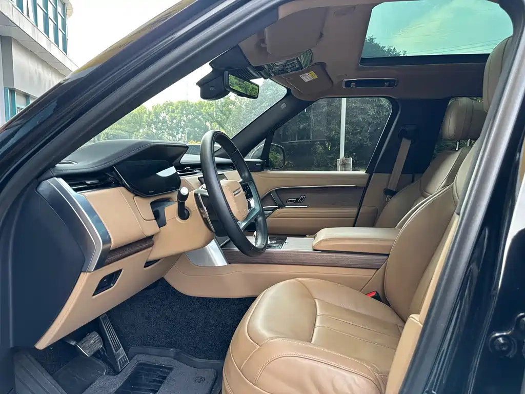 Land Rover Range Rover — миниатюра 9