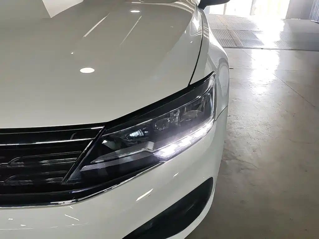 Volkswagen Lamando — миниатюра 24