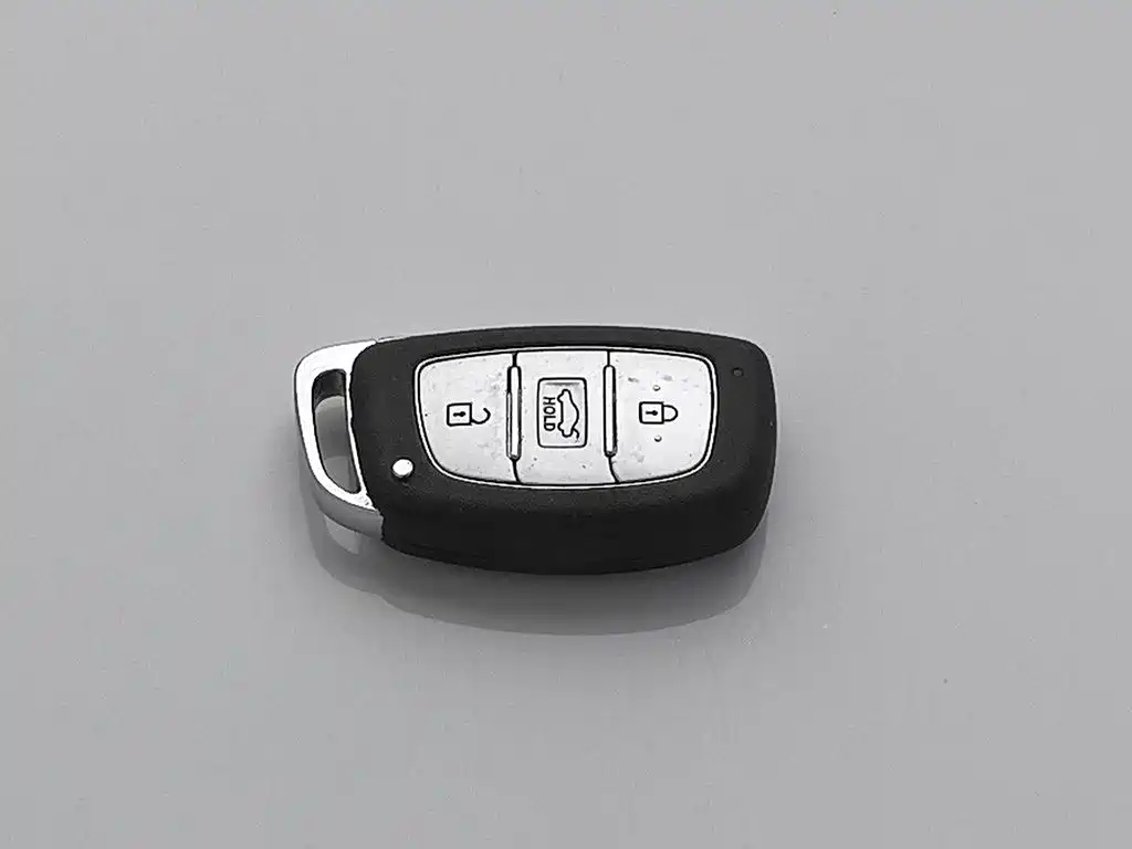 Hyundai Elantra Langdong — миниатюра 19