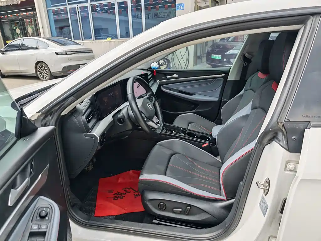 Volkswagen Lamando — миниатюра 5