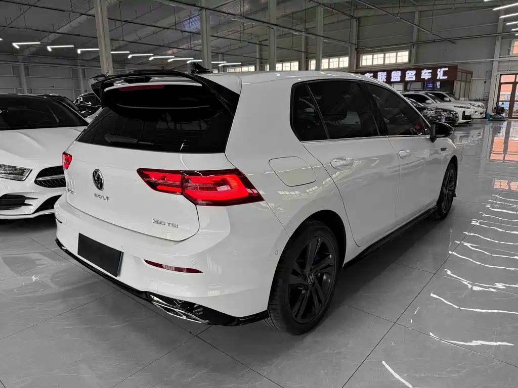 Volkswagen Golf — миниатюра 4