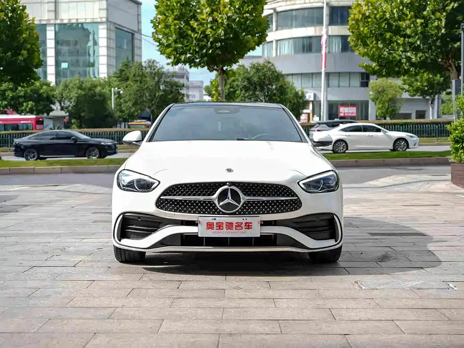 Mercedes-Benz C-Class — миниатюра 2